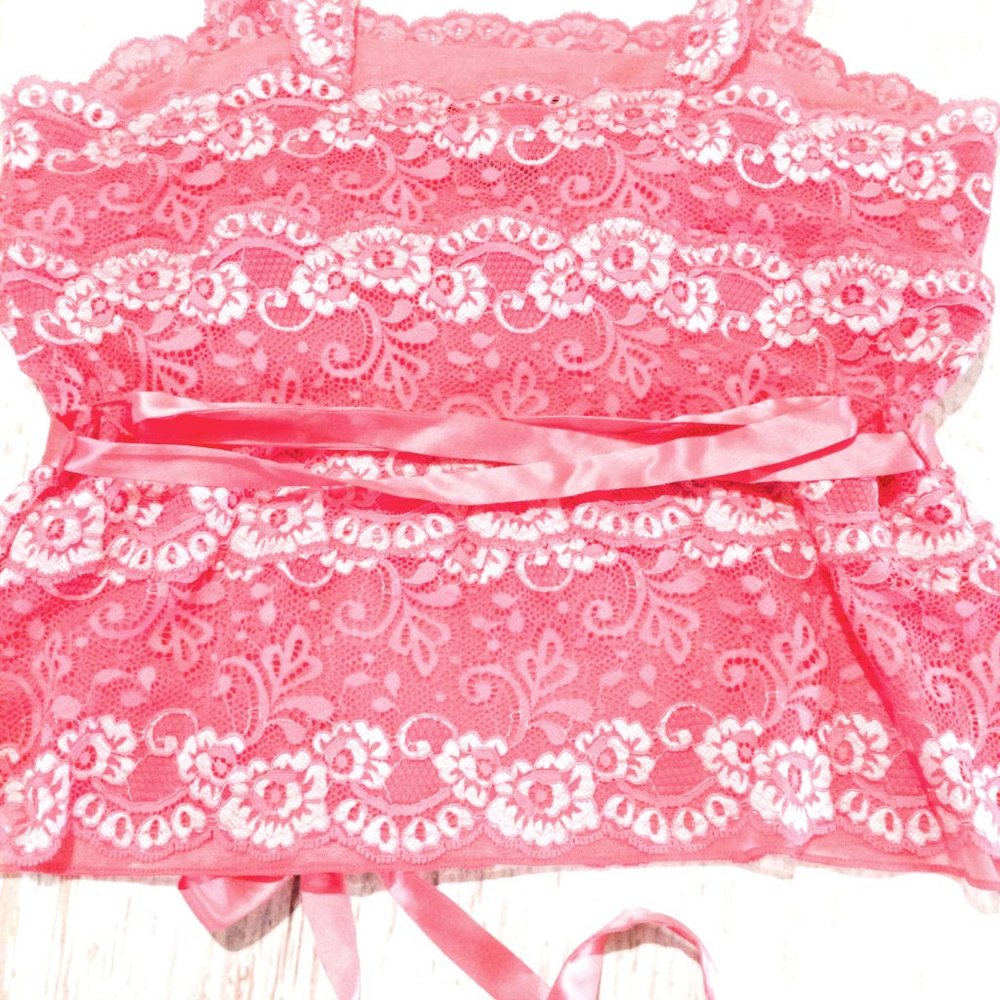 Pre-🖤 Banana Republic Pink Lace Corset Ties Top - Picture 3 of 4